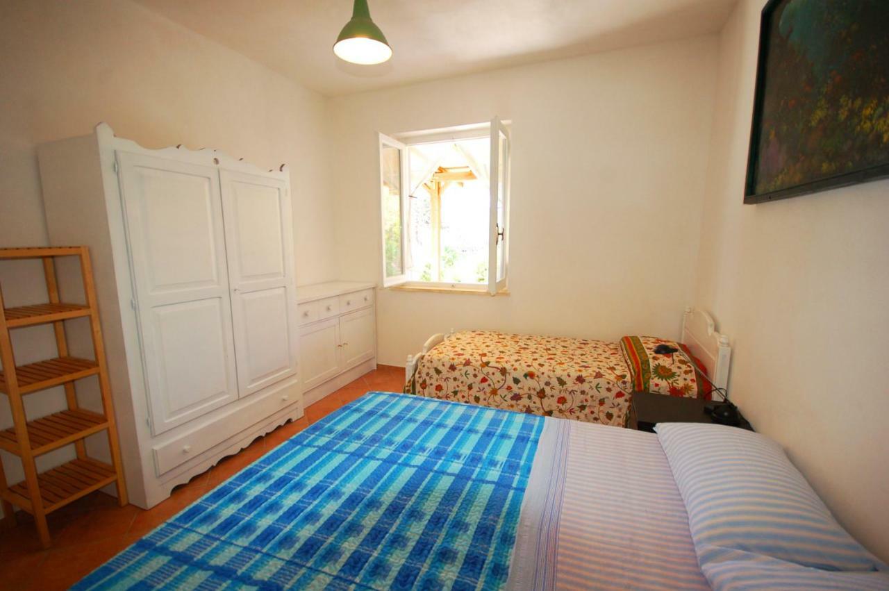 Casa Balena Bianca Apartment Lacona Ngoại thất bức ảnh
